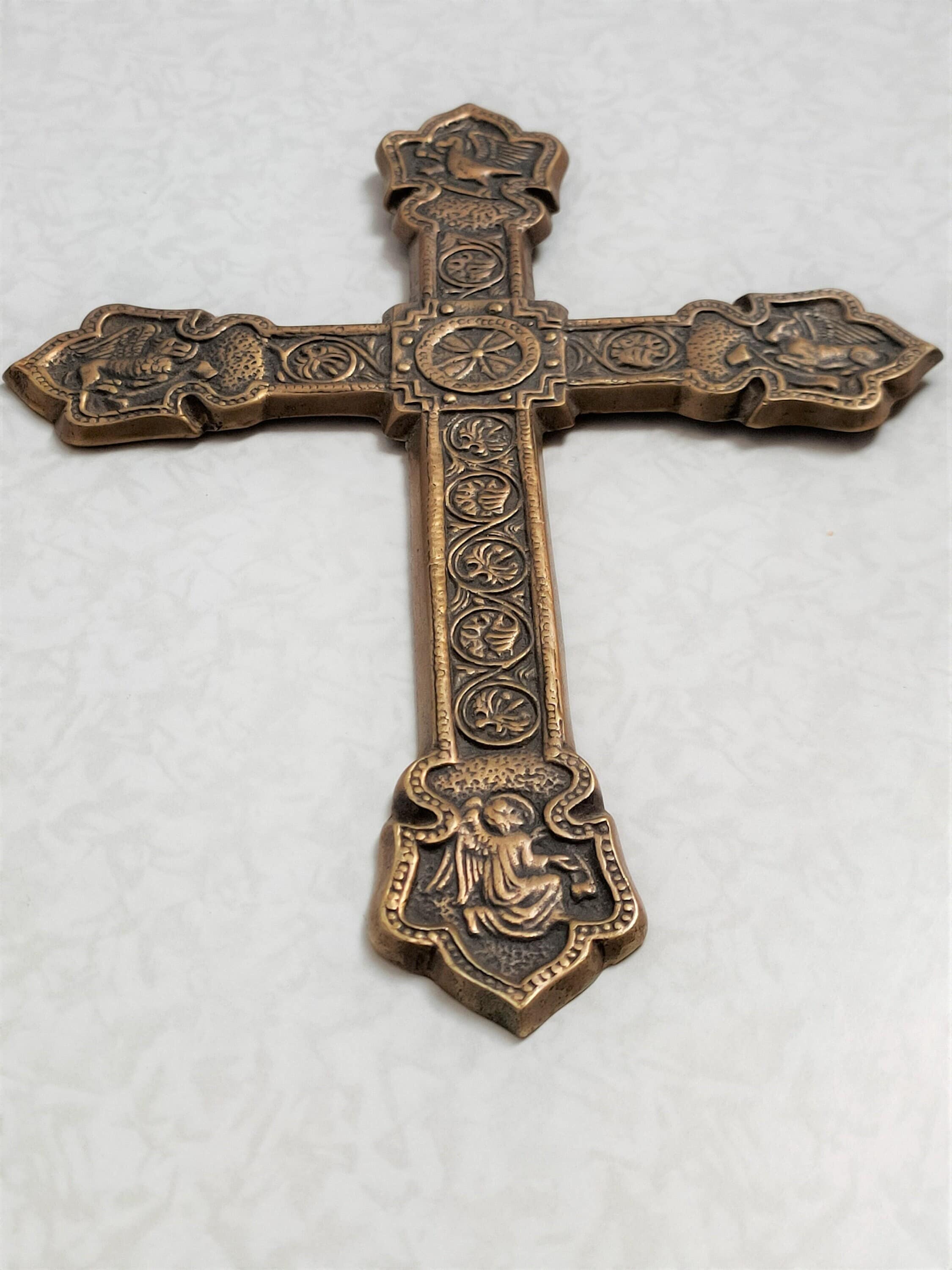 Crucifix Vintage en Bronze