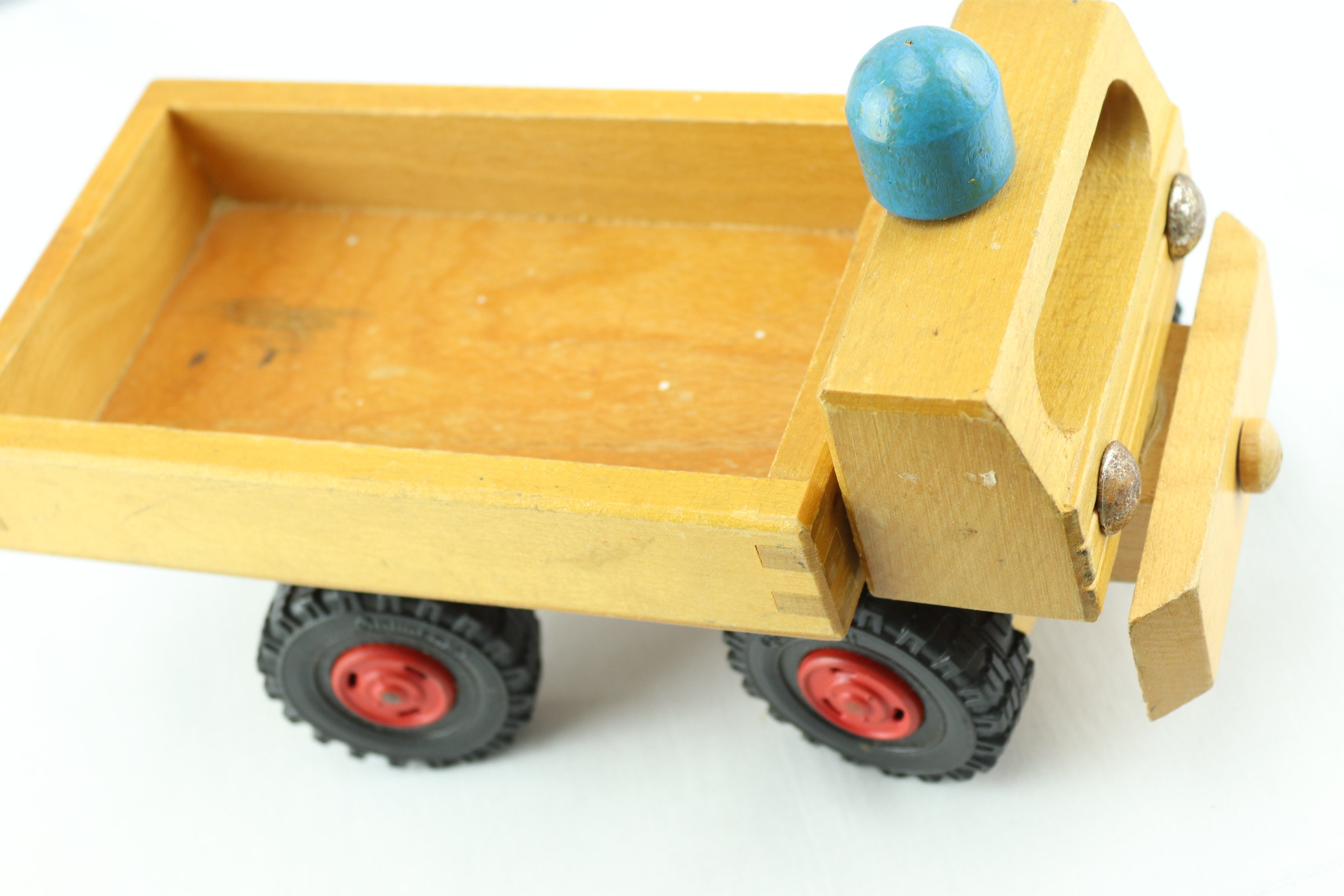 ANCIEN CAMION DE Pompiers Grande Echelle En Bois Dejou ? EUR 34,95