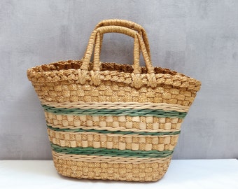 Vintage Berber artisanal wicker basket with braided handles, old market tote bag, market basket, shopping basket