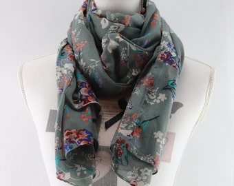 Vintage women's scarf, multicolored square scarf, women's stole, women's gift, cotton scarf, Mother's Day gift, vintage scarf