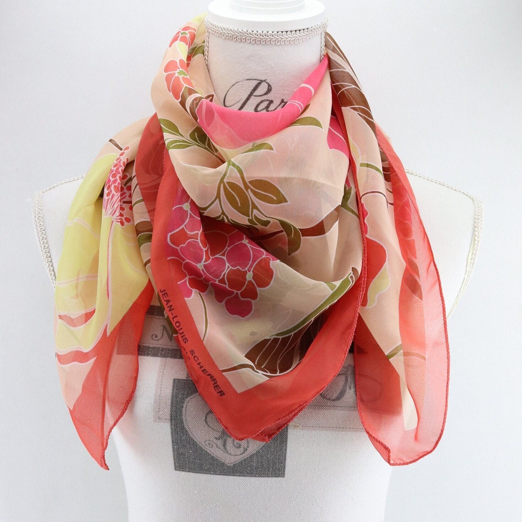 Foulard Carré En Mousseline De Soie Coloré - 83x83 Cm - Occasion élégant