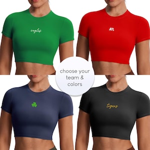 Crop T-shirt Game Day | Personaliseer je team en kleuren | Compressie-babyshirt dames
