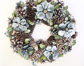 Christmas natural wreath Christmas wreath with natural pinecones and flowers from pine cones  front door wreath winter wreath for Christmas