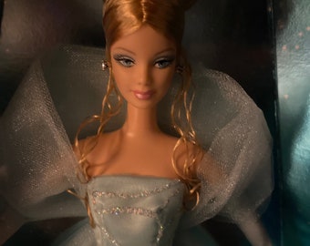 Mattel Barbie Doll as Samantha from "Bewitched" Collector Edition, 2001