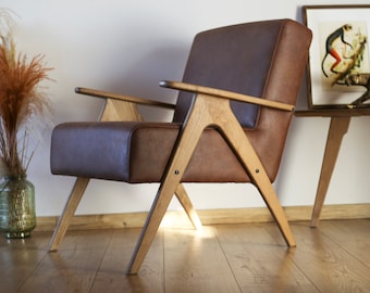 Fauteuil Mid-Century - Fauteuil d'appoint d'intérieur pour le salon, la chambre à coucher, le bureau - Petite chaise confortable faite main avec cadre en bois et similicuir
