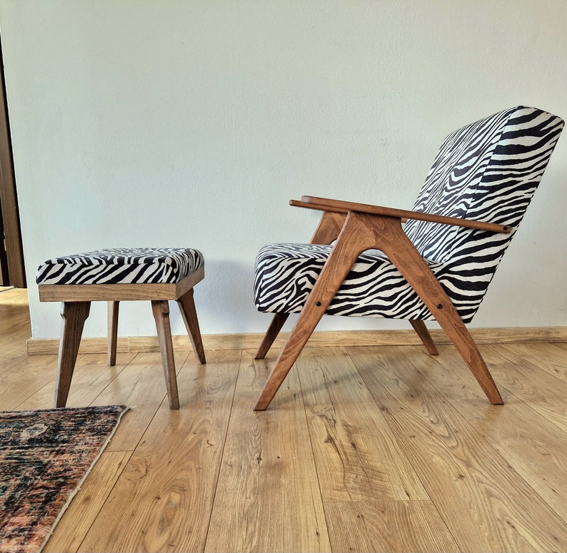 Zebra Mid Century Sessel und Ottomane Set, Vintage Lounge Möbel Set handgefertigt, Akzentstühle, kleiner bequemer Sessel für Wohnzimmer Bild 2