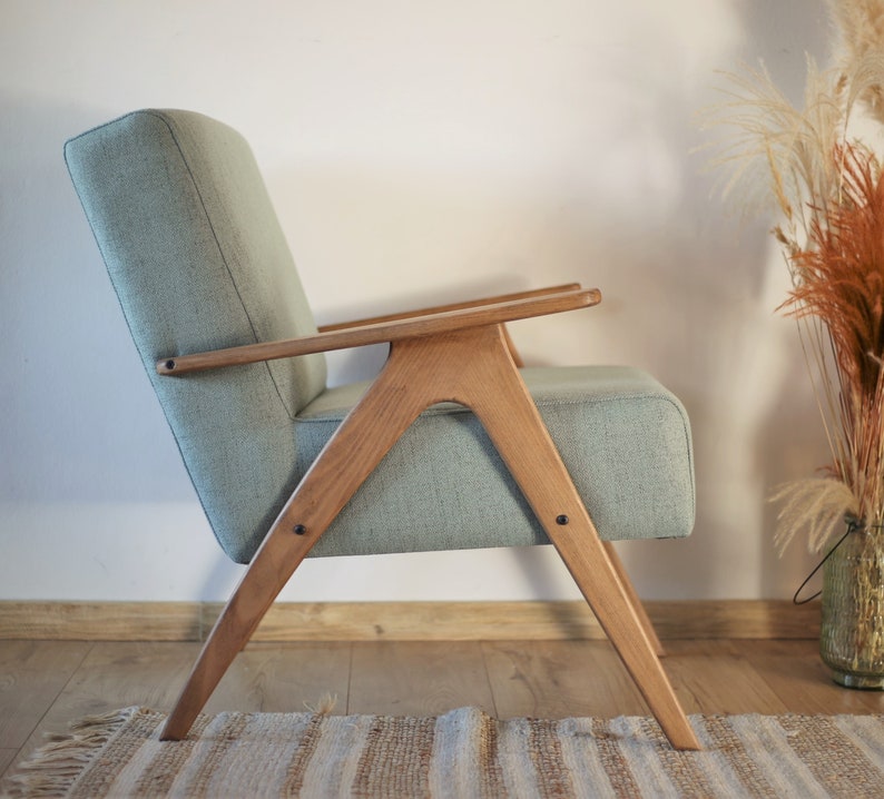 Fauteuil Mid-Century Chaise bleue, fauteuil rétro, petit fauteuil salon confortable, fauteuil d'appoint de chambre à coucher, chaise à structure en bois, fauteuil de bureau image 1