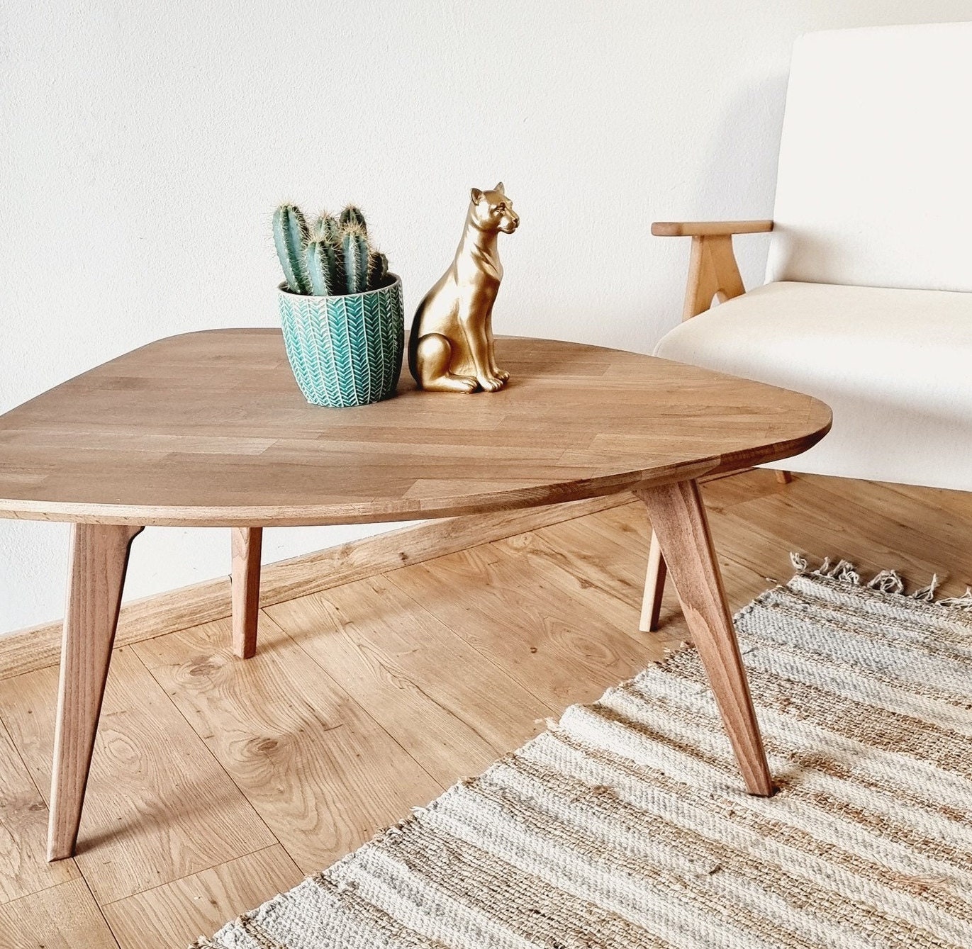 Vintage mcm coffee table deals