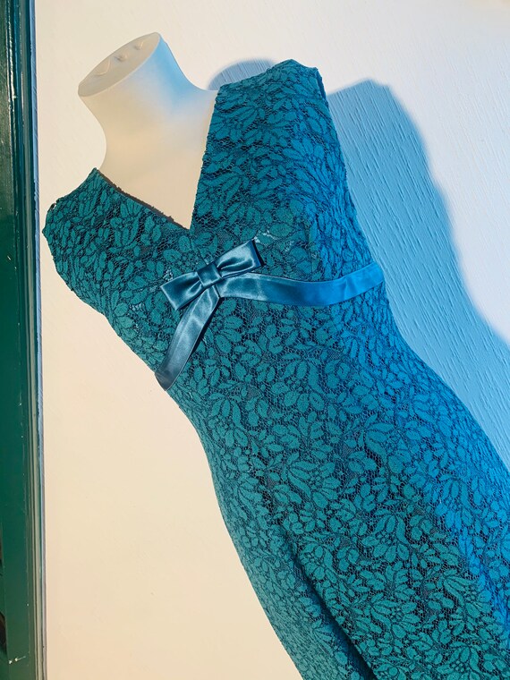 Lace dress