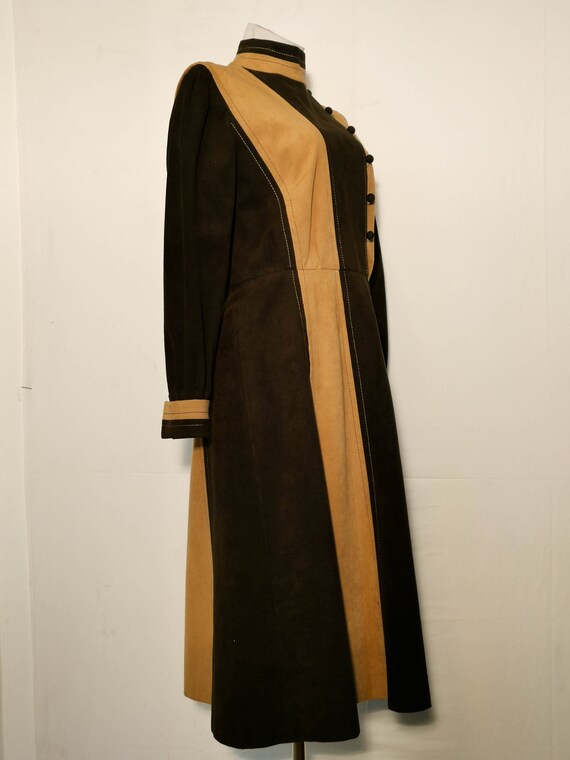 Vintage velvet dress