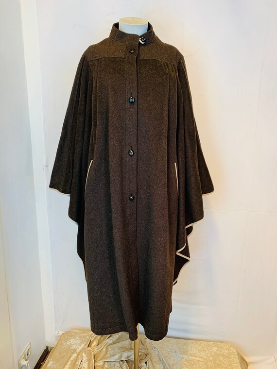 Ladies Cape Coat