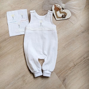 Taufstrampler / Musselinstrampler / Babystrampler / Newborn / weiß / Mädchen / Junge / Geschenk / Geburt / Taufe / Bild 1