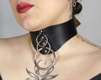 Wide adjustable vegan leather choker for women with metal ring