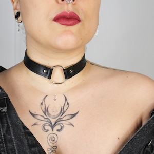 Choker goth for women, Vegan leather choker collar, O ring necklace, Leather collar womens