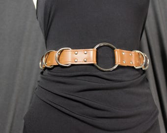 Brown O ring waist belt, Witchy statement belt, Vegan leather waist belt, Dark boho fashion accessory, Layering belt for women