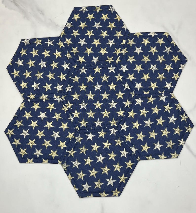 Quilted Patriotic Centerpiece | Red White Blue Americana Table Mat ...