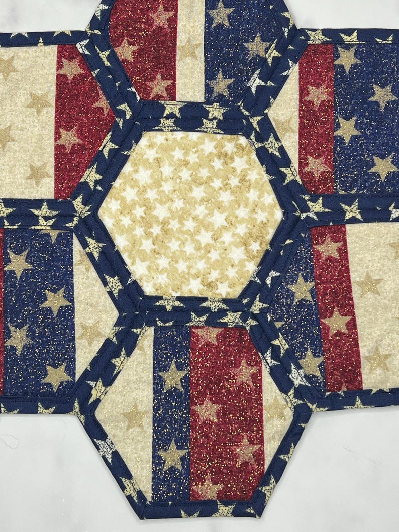 Quilted Patriotic Centerpiece | Red White Blue Americana Table Mat ...