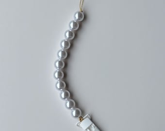 Pearl Pacifier Chain
