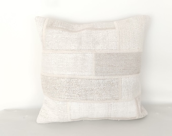 Housse de coussin crème blanche 20 x 20 - oreiller kilim chanvre - coussin de ferme - coussin moderne - coussin turc - coussin pour canapé bohème