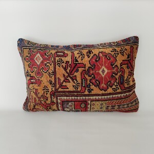Antique Pillow Cover 16x24 -Ethnic Pillow -Decorative Pillow -Handwoven Pillow -Rug Pillow -Vintage Pillow -Lumbar Pillow -Kilim Pillow