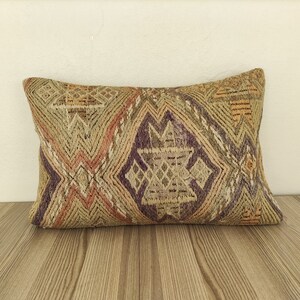 Vintage Lumbar Pillow Cover 16x24, Turkish Kilim Pillow, Embroidered Pillow, Handmade Kilim Pillow, Kilim Lumbar, Accent Kilim Cushion