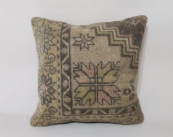 Throw Pillow, Ethnic Pillow Case, 18x18 Turkish Kilim Pillow, Handwoven Pillow For Couch, Ethnic Kilim Pillow, Antique Pillow, Unique Pillow