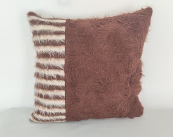 Natural Wool Pillow Cover 22x22 -Large Throw Pillow -Kilim Pillow -Bedroom Decor Pillows -Couch Throw Pillow -Farmhouse Pillow -Brown Pillow