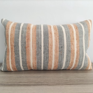 Poszewka na poduszkę w stylu vintage 12x20, poduszka z tureckiego kilimu, ręcznie tkana poduszka z teksturą, poduszka haftowana, poduszka z kilimu boho, poduszka na sofę, wystrój domu