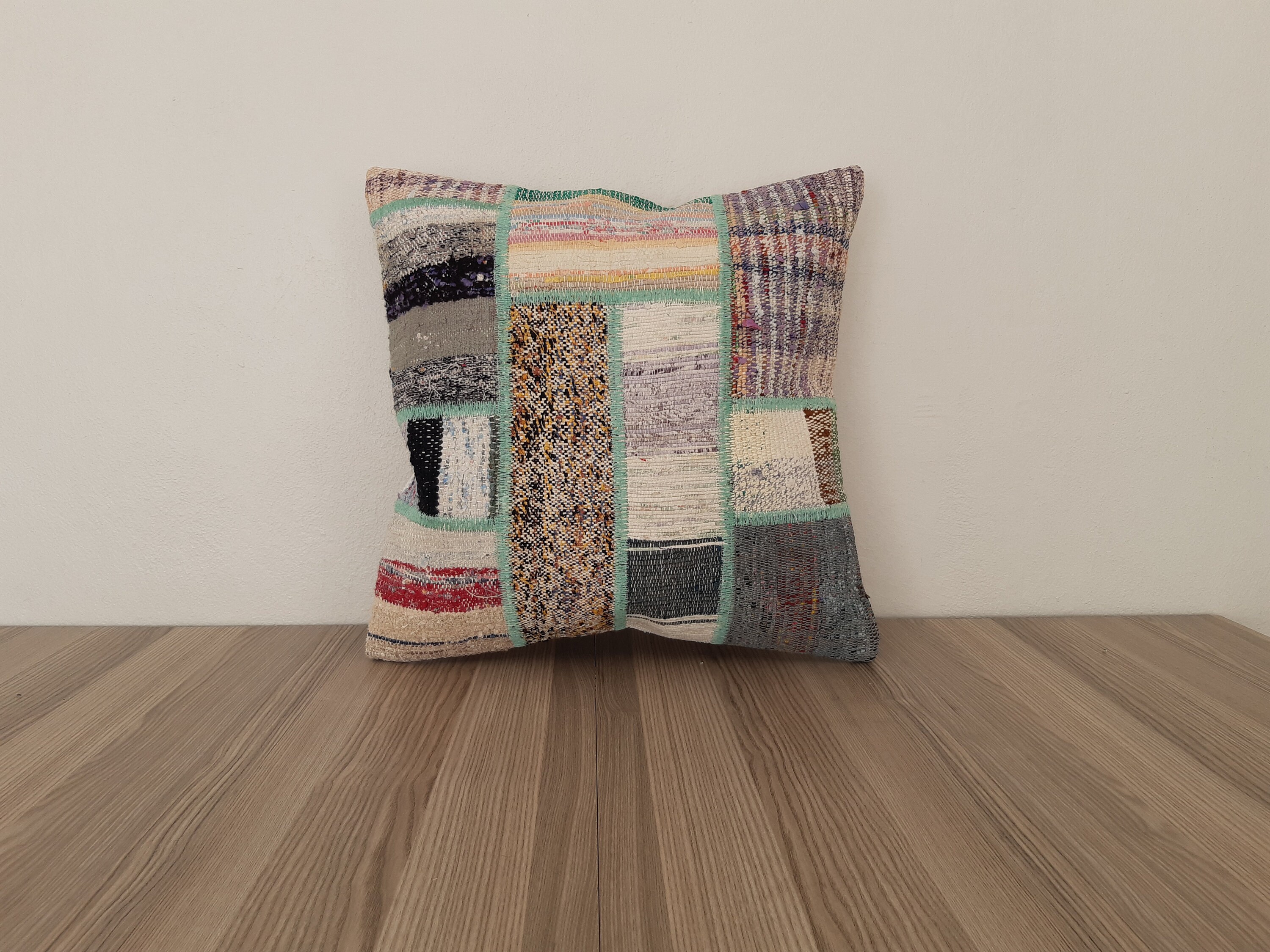 Cubierta de almohada colorida 20x20-Large Throw Pillow | Etsy