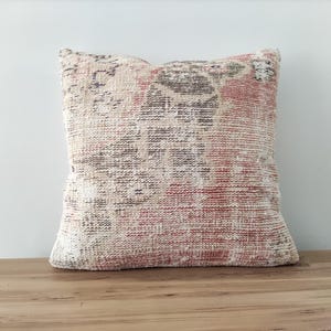 Embroidered Pillow Cover 20x20 -Turkish Kilim Pillow -Antique Pillow -Sofa Pillow -Ethnic Pillow -Handwoven Pillow -Throw Pillow -Home Decor