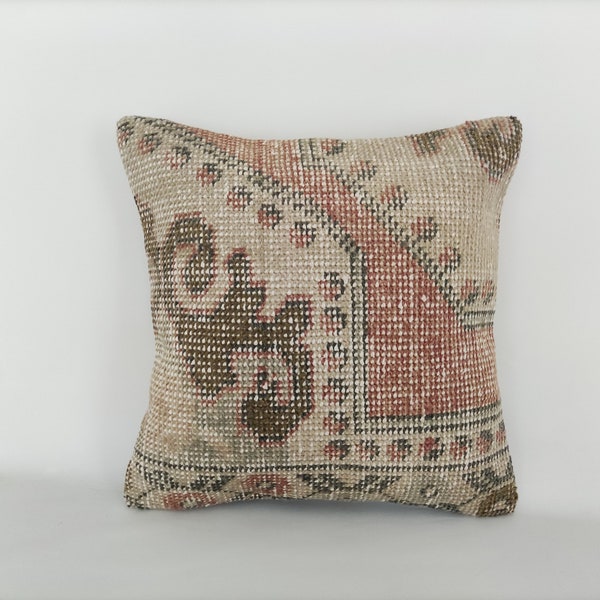 Handwoven Textured Pillow, Couch Pillow, 18x18 Kilim Pillow, Decorative Throw Pillow, Boho Embroidered Pillow, Turkish Kilim Pillow Cover