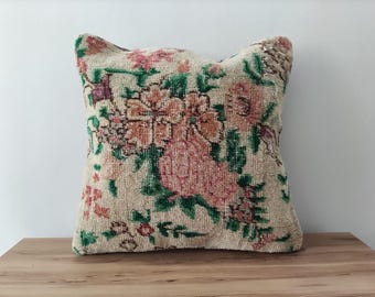 Gorgeous Pillow Cover, Unique Rug Pillow, Decorative Pillow For Couch, Pillow Covers 20x20, Handwoven Pillow, Farmhouse Pillow, Sofa Pillow