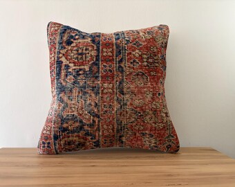 Vintage Turkish Kilim Pillow Cover, 1970s Wool Anatolian Farmhouse Decor (20x20)