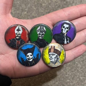 32mm Papa Emeritus Badges/Buttons