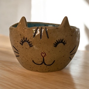 Tiny Cat Ring Dish | Handmade