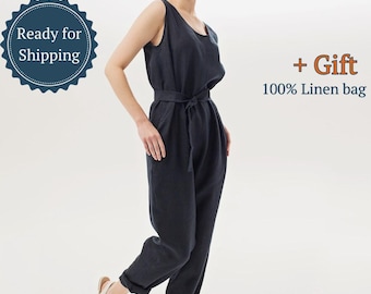 Lös linnejumpsuit med fickor i grönt, vitt, blått, rosa och andra färger. Tillverkad av 100 % stentvättat naturligt linne.