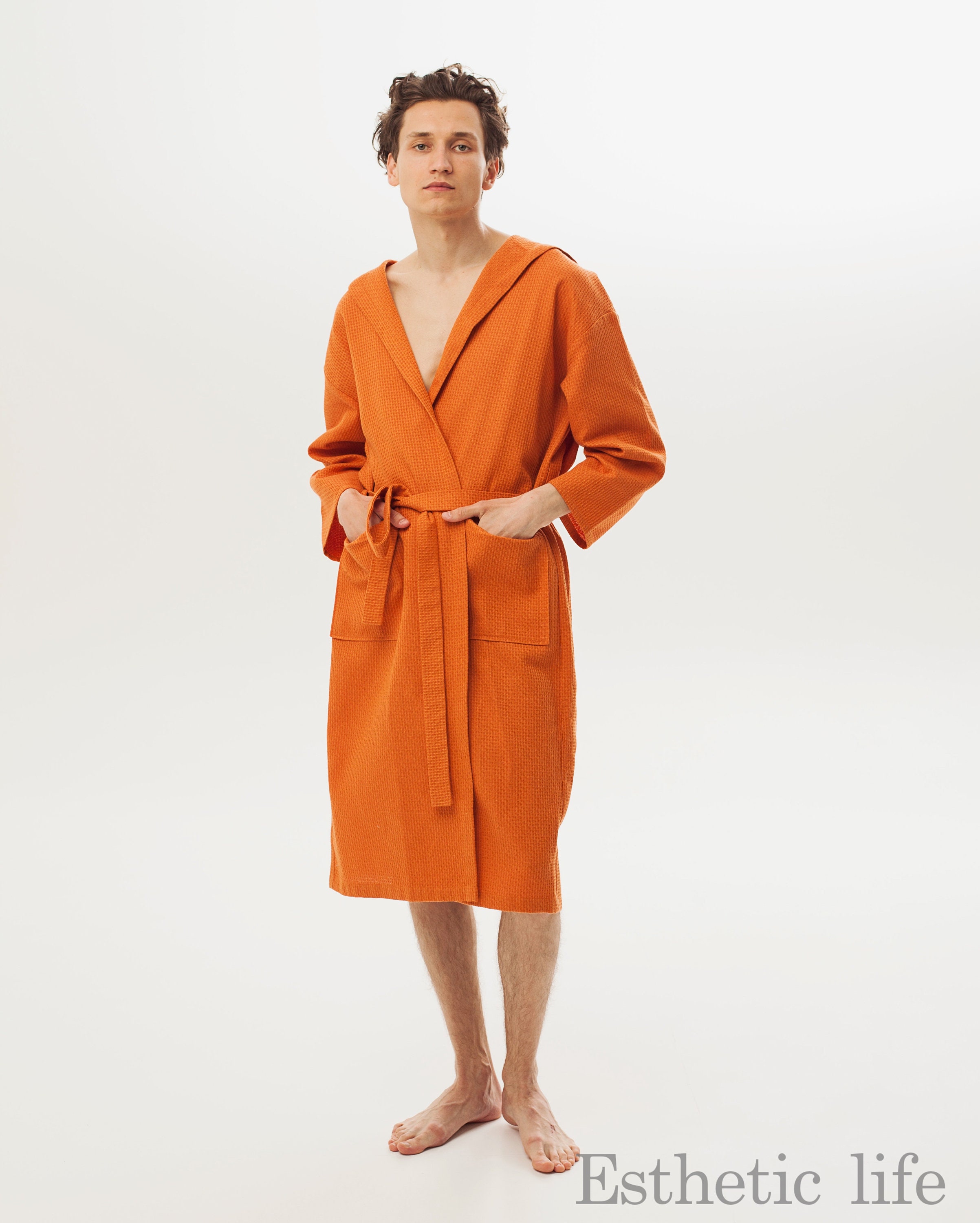 Comfortable Linen Waffle Robe for Men, in Green, White, Blue, Grey and other colors. Made out of Linen-cotton blend, waffle natural linen