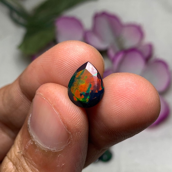 AAA Grade Opal Gemstone Pear Cut Black Opal Loose Stone Natural