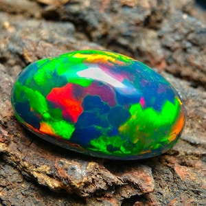 【１００円スタート】天然ファイヤーオパール ルース 4.30ｃｔ Yahoo!オークション -「オパール 母岩」の落札相場・落札価格