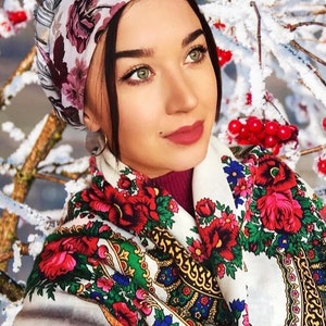 Ukrainian shawl with roses ,Ukrainian scarf, BIG size shawl scarf with flower patterns and fringes Ukraine folk fashion. boho flower scarf