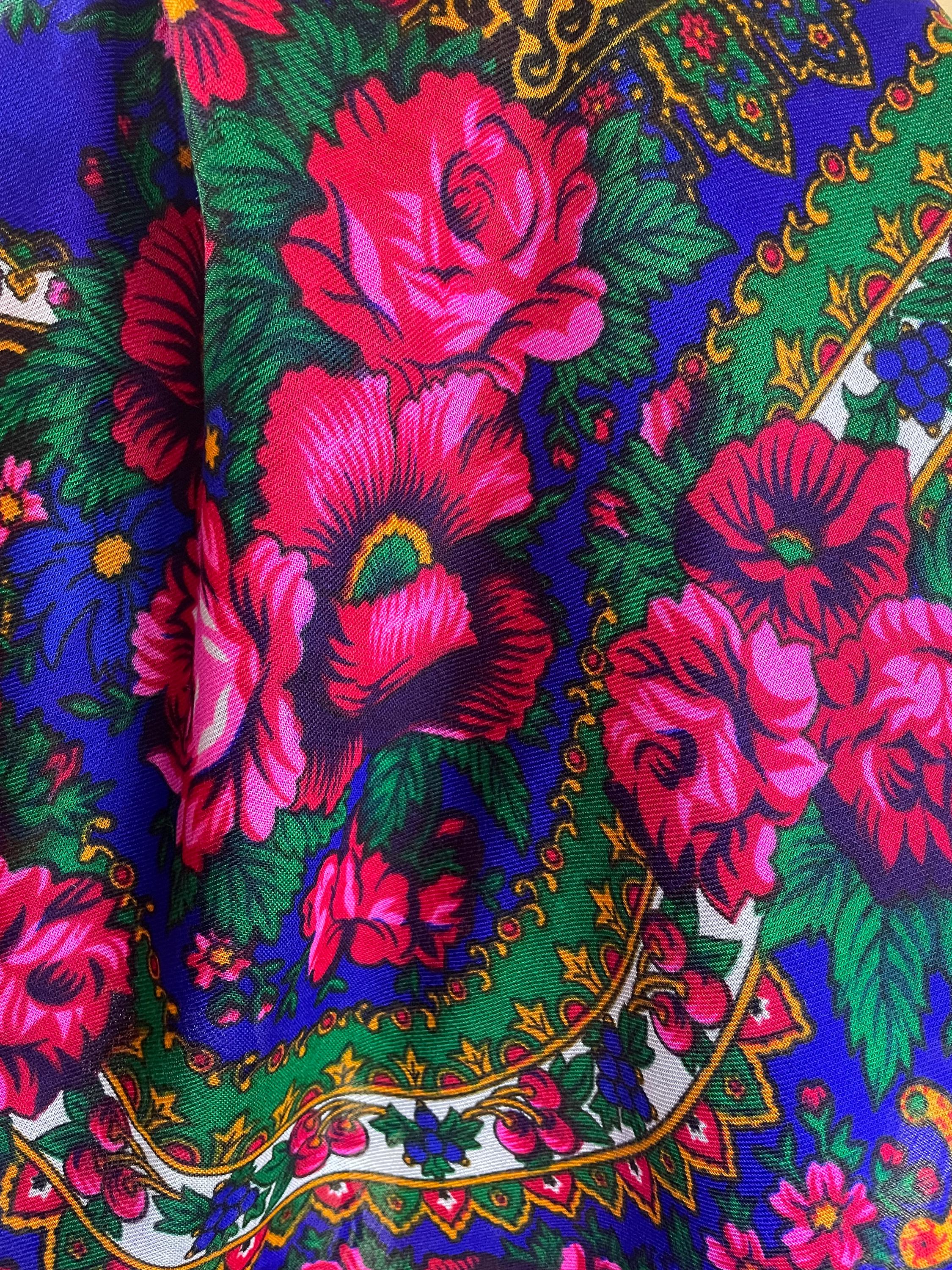 Babushka Scarf With Tassels Ukrainian Shawl Platok Floral Folk