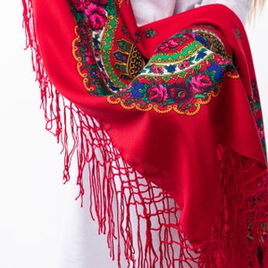 Ukrainian shawl with roses ,Ukrainian scarf, BIG size shawl scarf with flower patterns and fringes Ukraine folk fashion