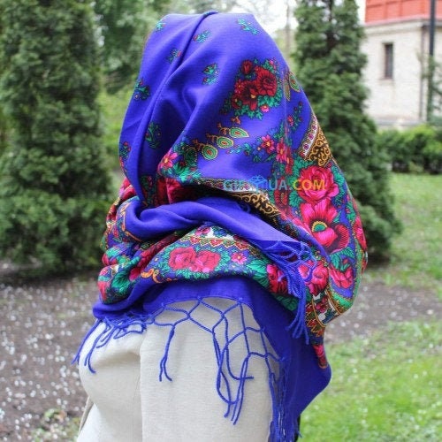 Babushka Scarf With Tassels Ukrainian Shawl Platok Floral Folk