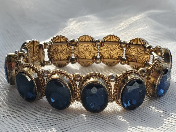Vintage Inspired 12 Deep Blue Oval Sapphire style… - image 1