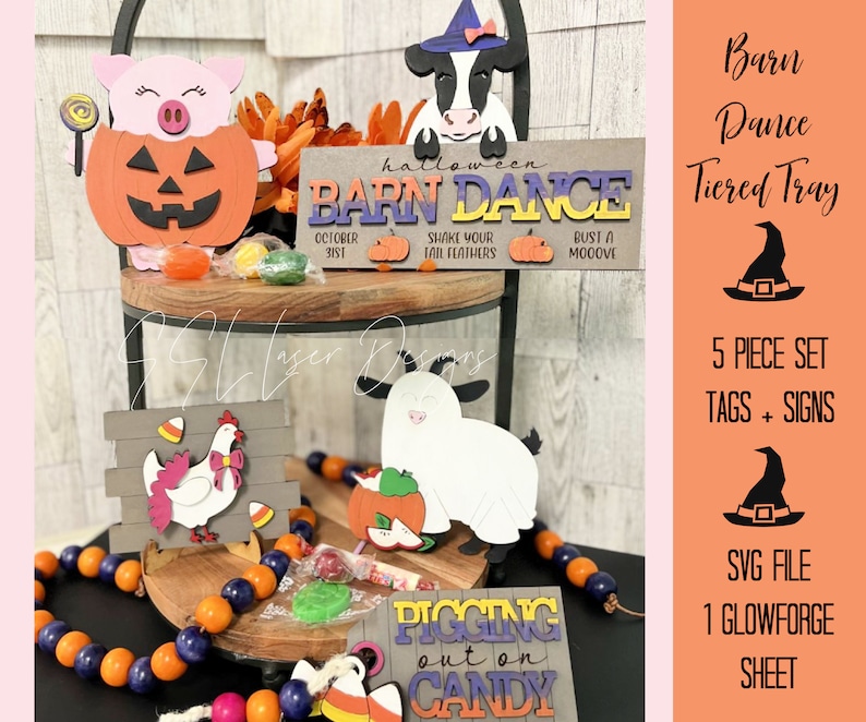 Op de afbeelding: Een vijfstukse Halloween-tiered tray set met een schuurdans thema. De set bevat een bord met de tekst "Barn Dance", een varken in een pompoenkostuum, een koe, een kip en een spook. De set is gemaakt van hout en is geschilderd in verschillende kleuren. De set is perfect om een huis voor Halloween te versieren.