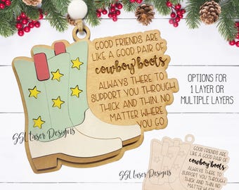Adorno de botas de vaquero SVG, adorno de vaquera SVG, adorno de Navidad de chica de campo, adorno de chico de campo para tejer, archivo SVG