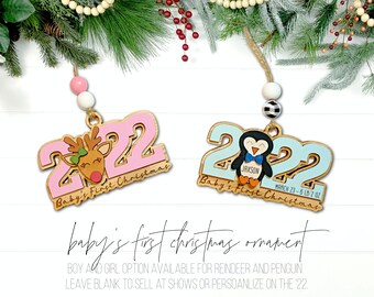 Premier ornement de Noël de bébé Fichier SVG, 2022 Ornement de bébé SVG Fichier de découpe au laser, Penguin Baby Ornament Svg Fichier, Renne Ornement de bébé SVG