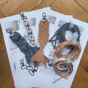 Kit per portachiavi in macramè