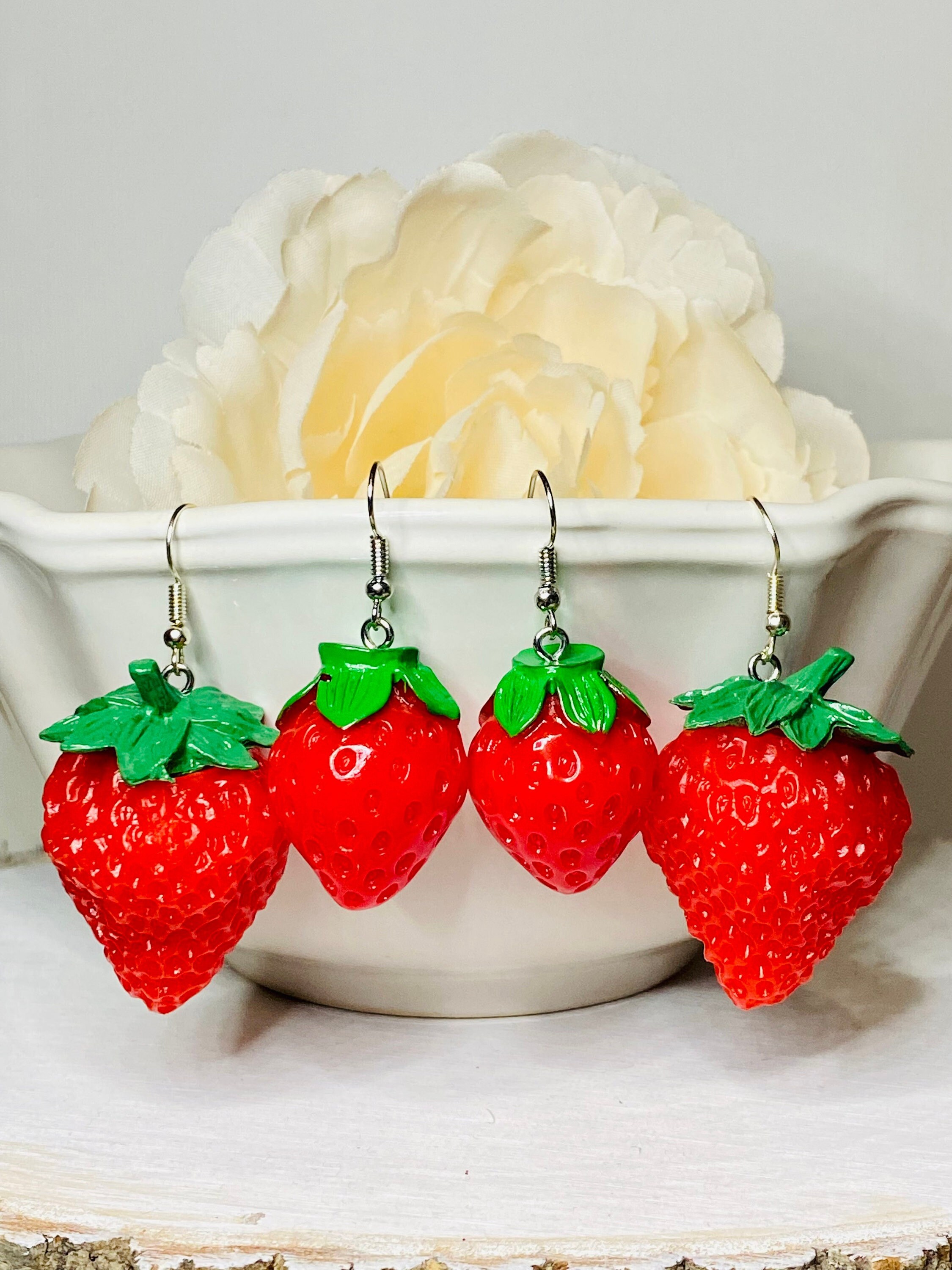 Strawberry Earrings, Choose Size, Realistic Fruit Earrings, Birthday Gift, Fun Gift, Harry Styles, Concert Festival Earrings, Fun Earrings