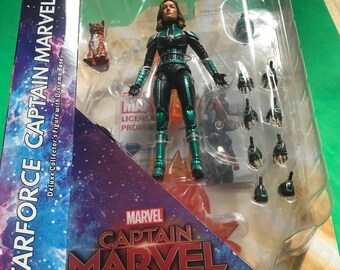 Captain Marvel Marvel Select Starforce Action